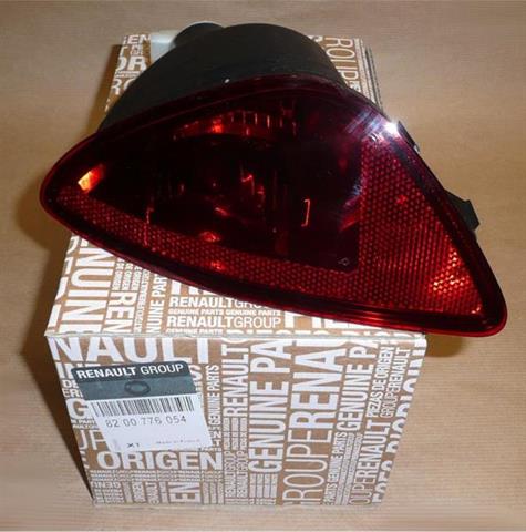 Lampa p/mgłowa Renault Clio III prawa oryginał 8200776054