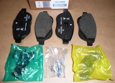 Klocki hamulcowe CITROEN C3,C4,XSARA,PEUGEOT 206,207 przód 1611140980